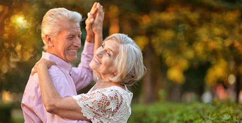 datingsite 70 plus|Free Dating Sites for Seniors Over 70:。